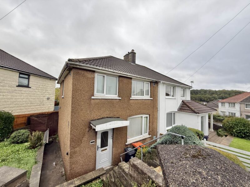Malpas Road